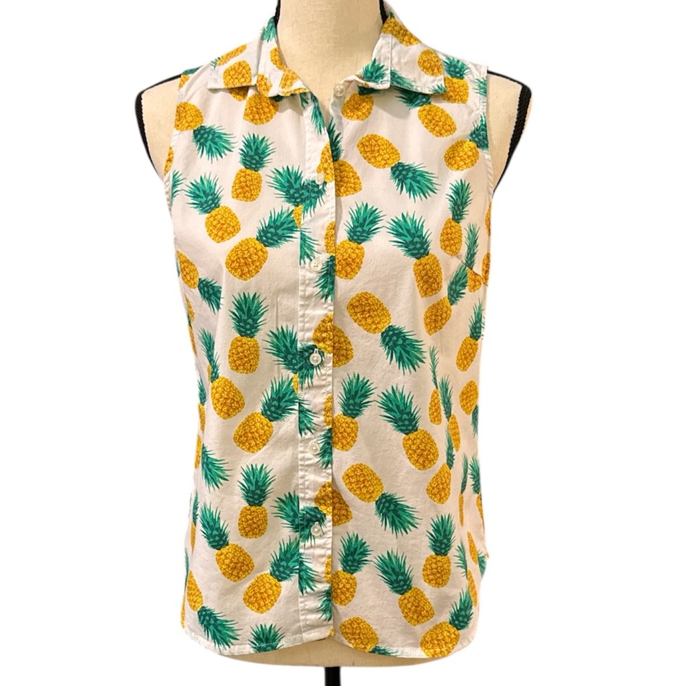 I Crew women’s sleeveless cotton shirt, small